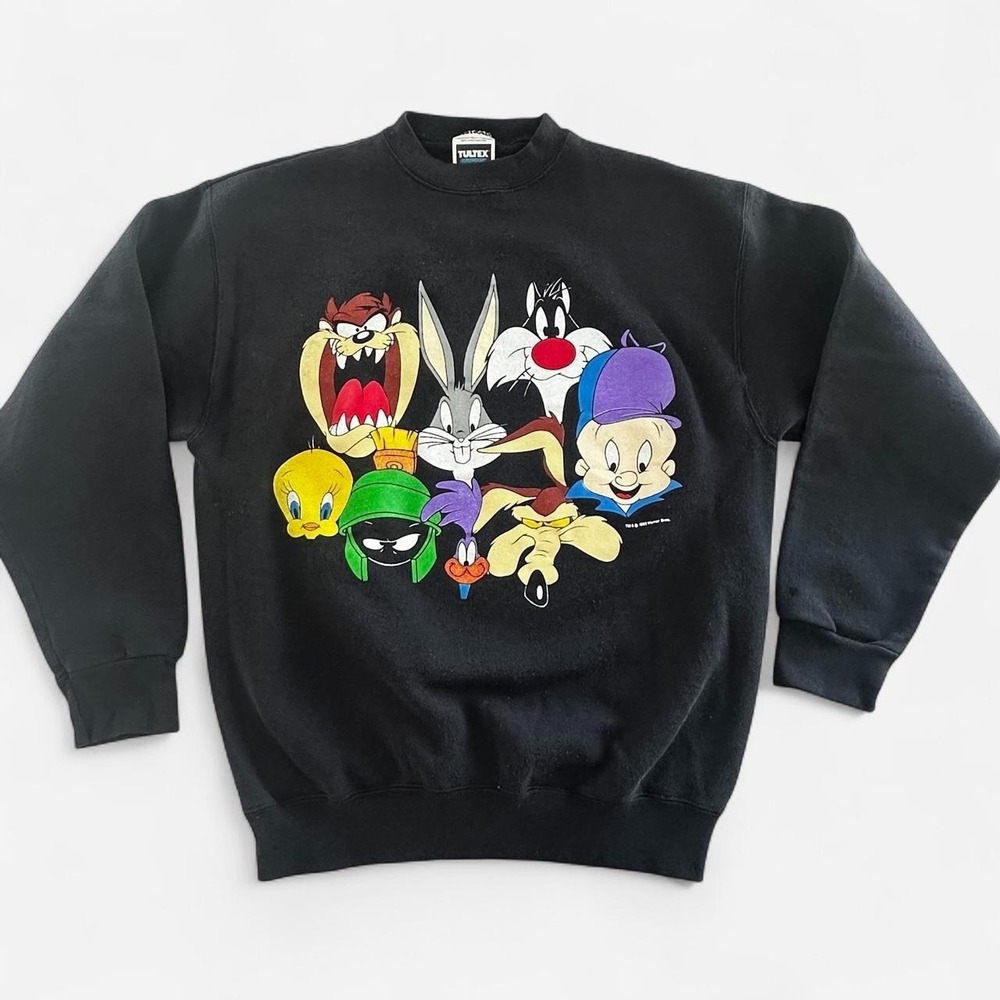 90s Warner Bros. Looney Tunes crewneck sweatshirt 1993 Tultex tag